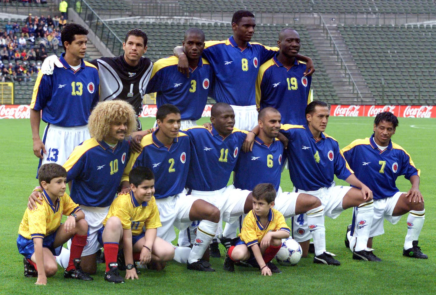 freddy rincon en la seleccion colombia aqui junto a carlos valderrama ivan cordoba faustino asprilla mauricio serna jose santa anthony de avila wilmer cabrera oscar cordoba everth palacios y harold lozano benoit d