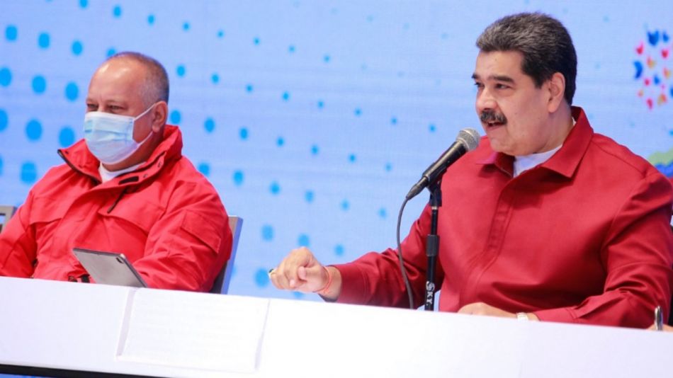 nicolas maduro venezueladiosdado cabello g20220809 1399429